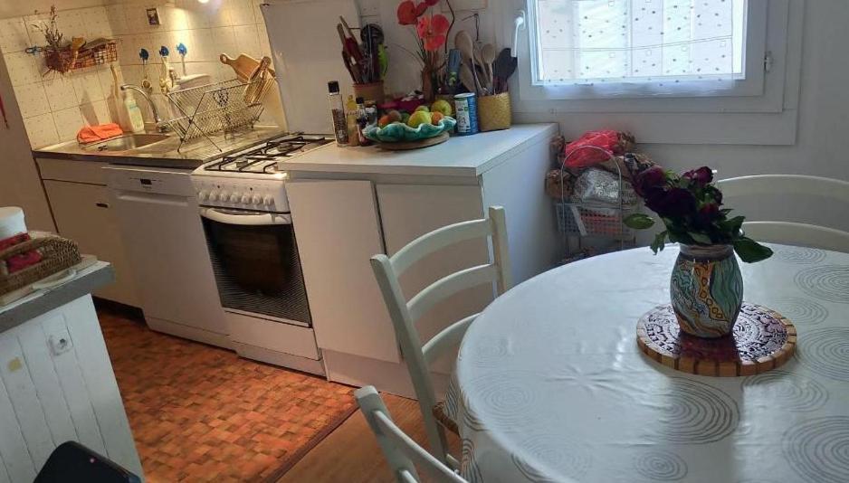 Chambre Hote Chez L'Habitant Residence Sous Les Pins Каси Екстериор снимка